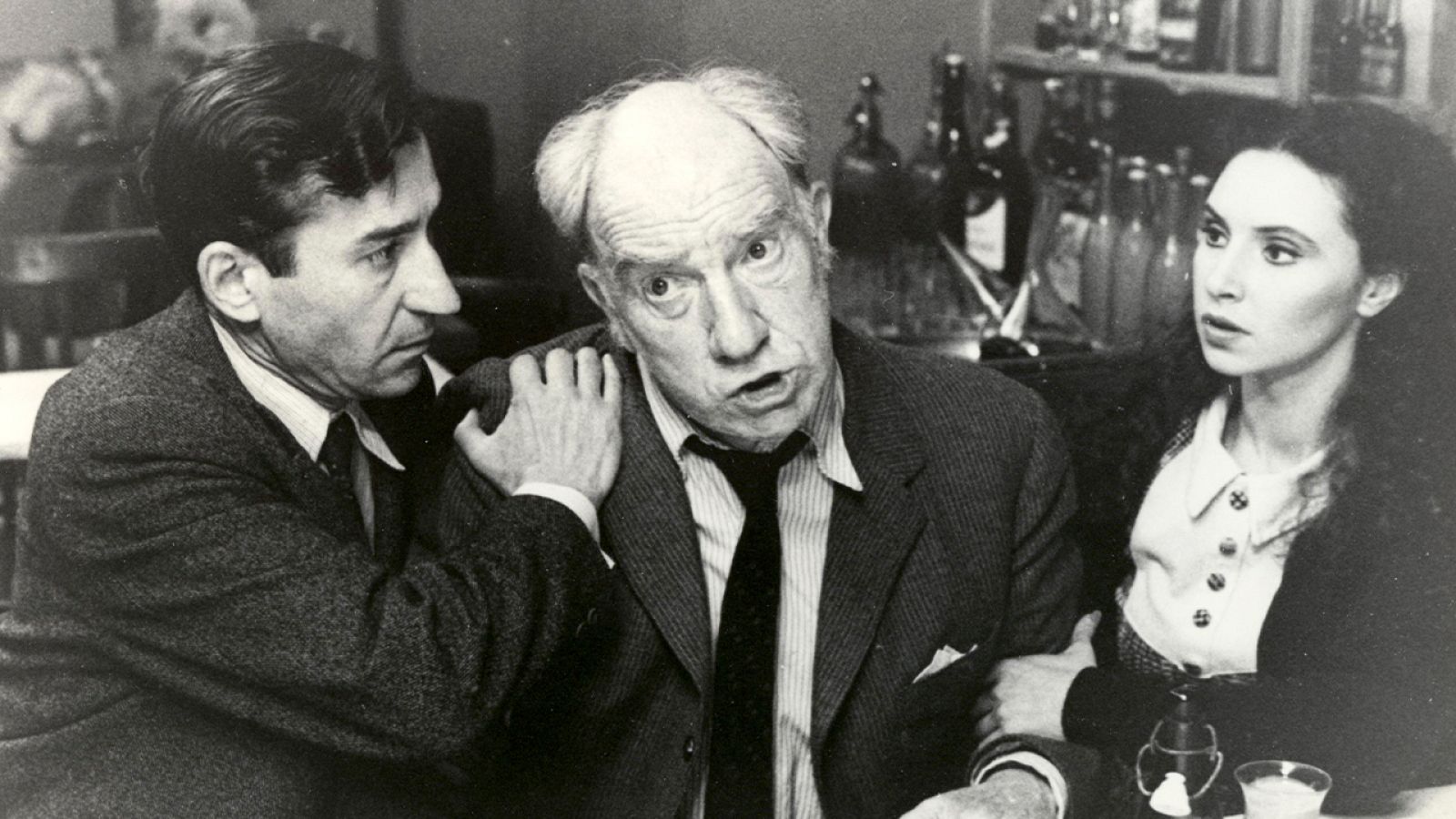 Queridos cómicos - Ángela Molina