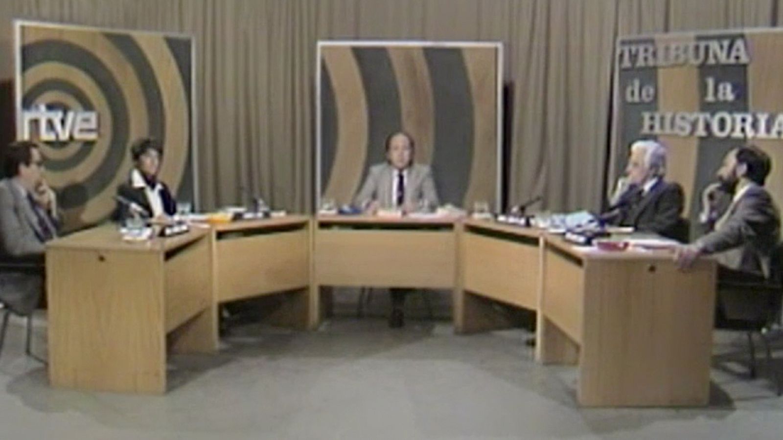 Tribuna de la historia - Alcázar de Toledo - Tribuna de la historia | Ver