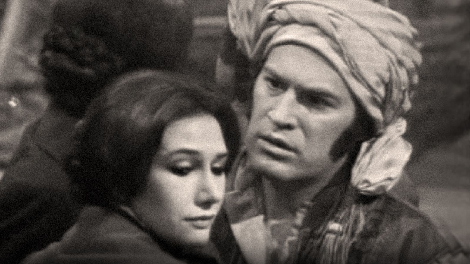 Dos mujeres - Capítulo 1 - Dos mujeres | Ver