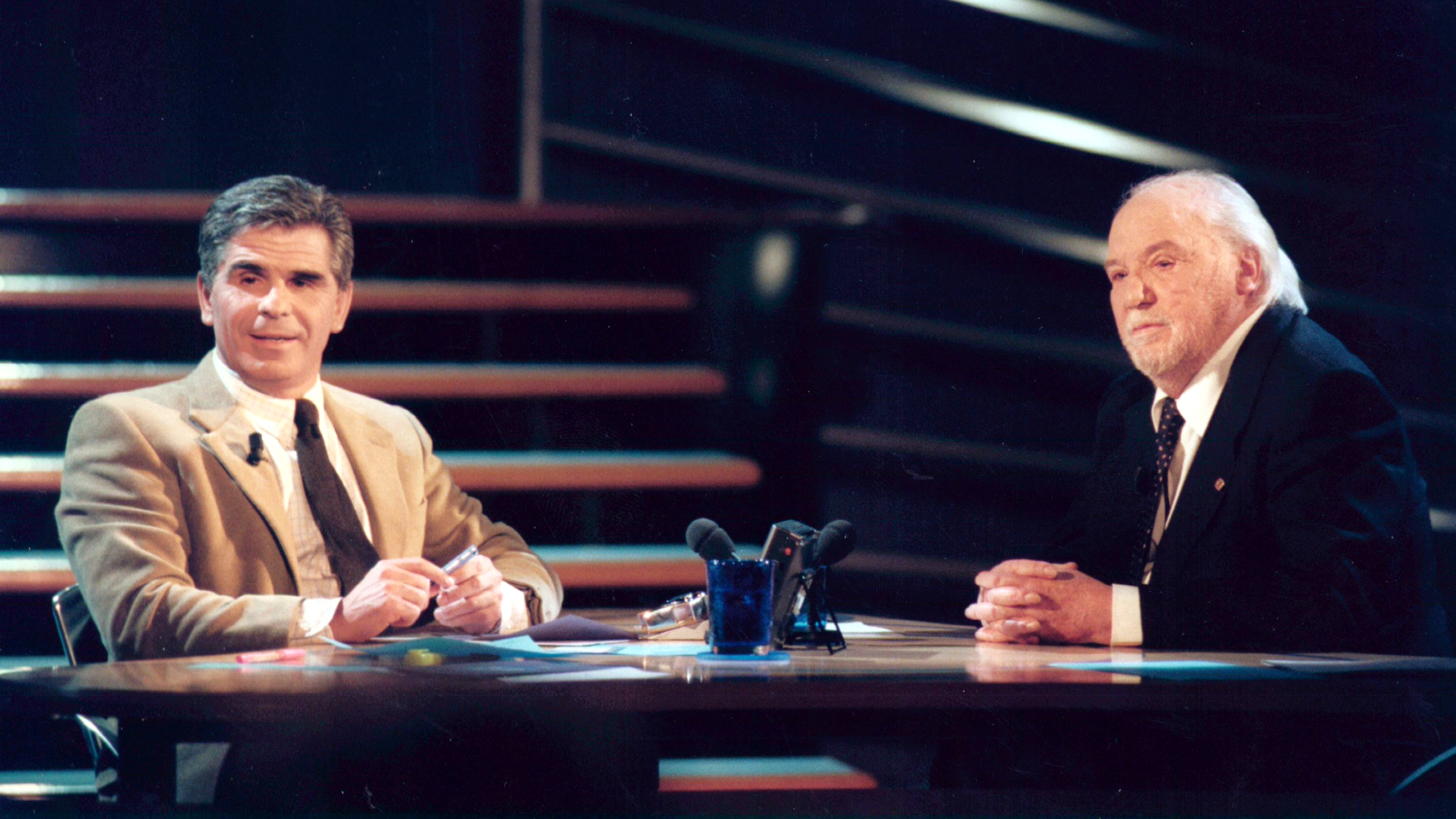 La noche abierta Programa de entrevistas en RTVE Play