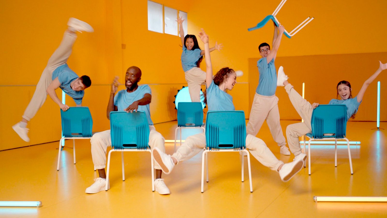 Niñ@s por la amistad y contra el bullying 8 - #SayHi | Ver