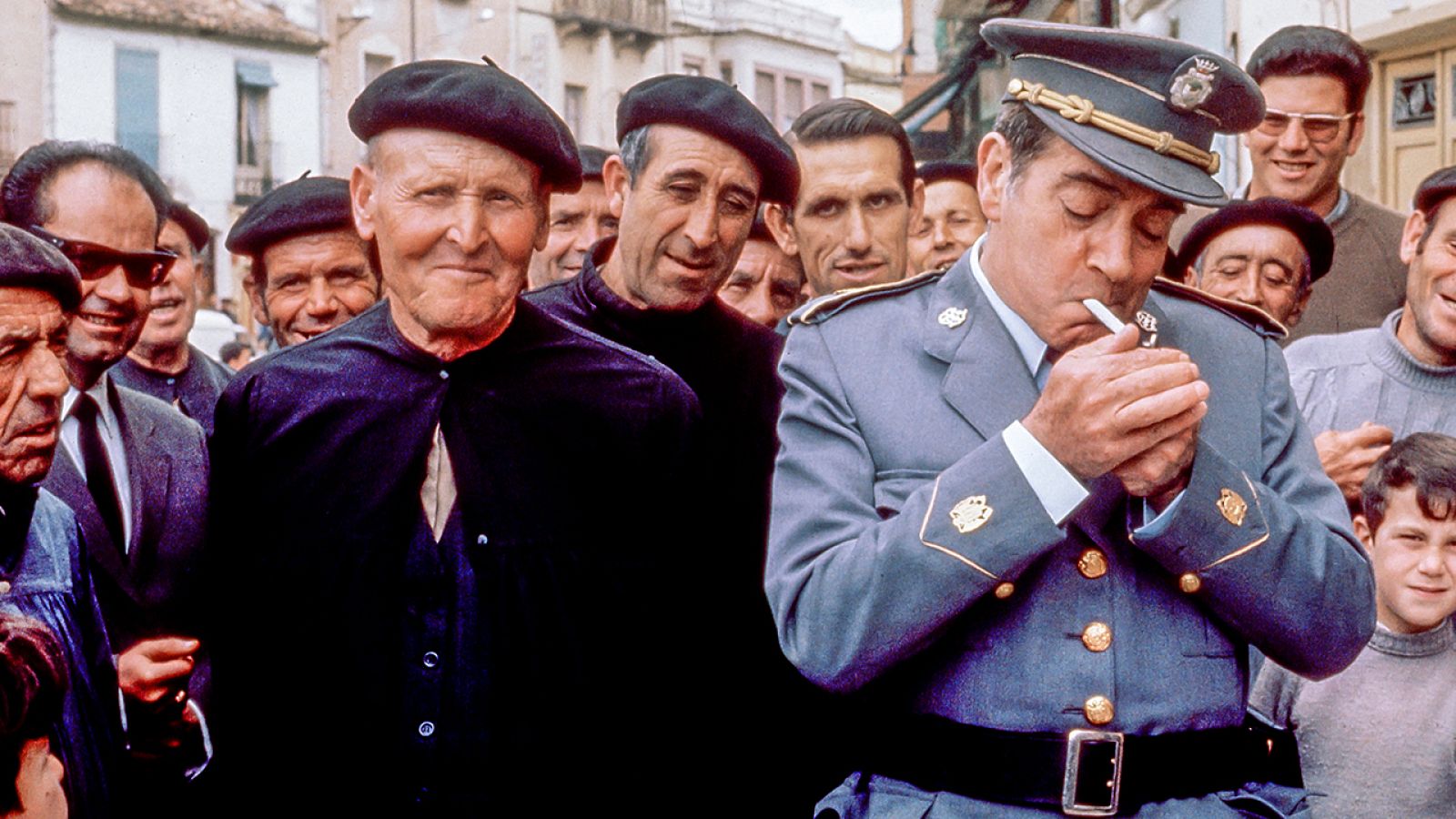 Plinio - Los carros vacíos (I) - Plinio | Ver