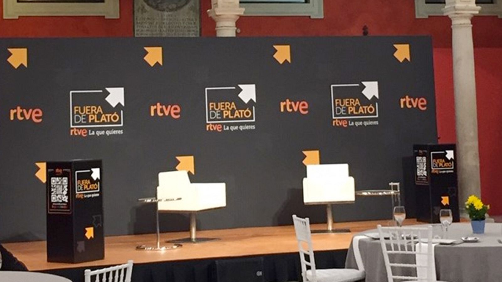 Ultimàtum de Colau a Sánchez per la llei de l'habitatge - veure ara