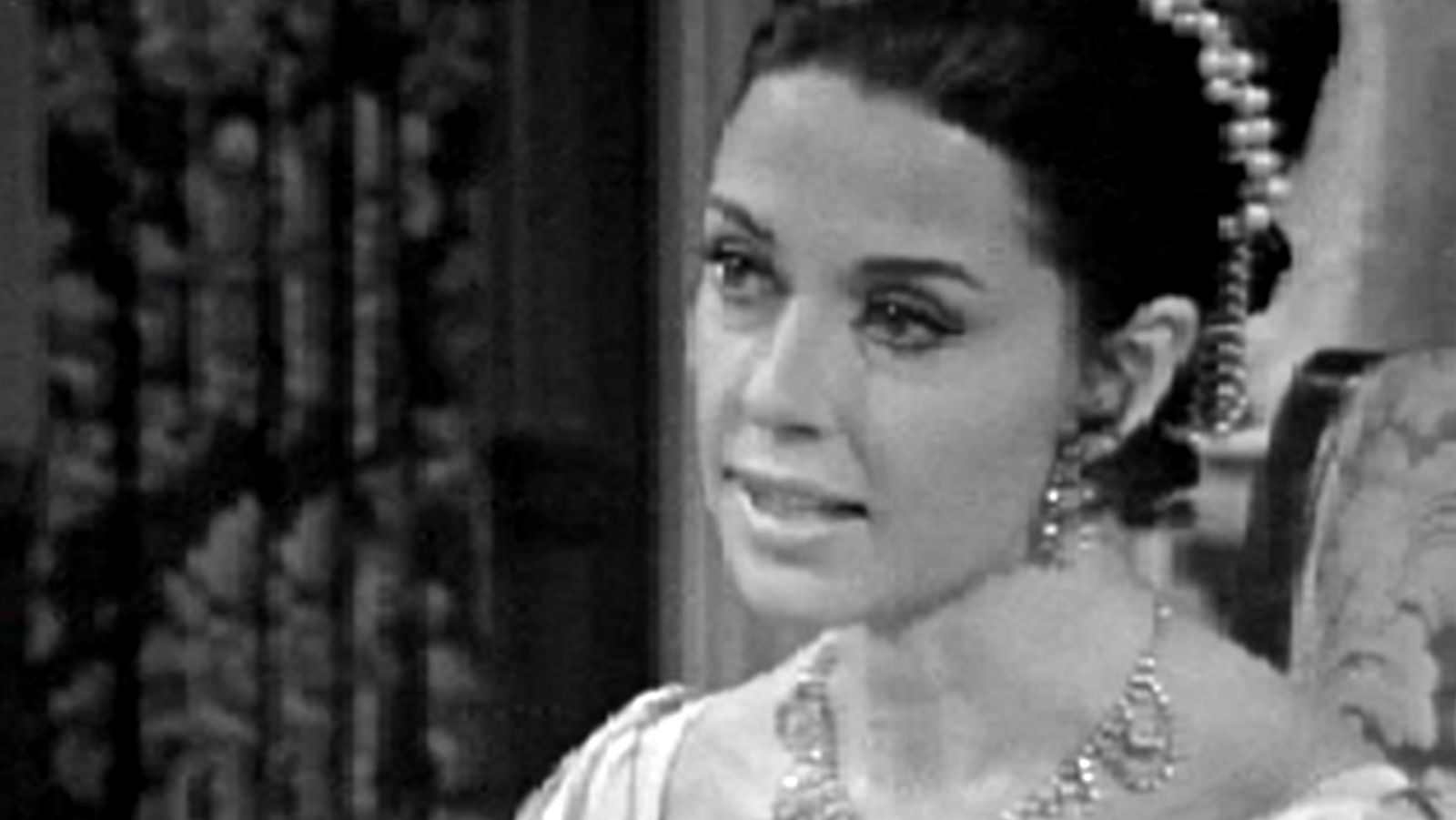 El primer amor de Désirée - Capítulo 1 - El primer amor de Desirée | Ver