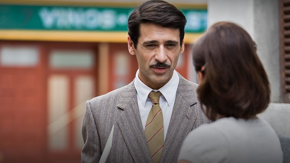 Amar en tiempos revueltos