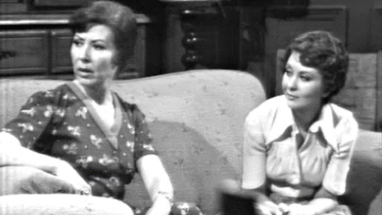 Un verano con Ángela - Capítulo 5 - Un verano con Ángela | Ver