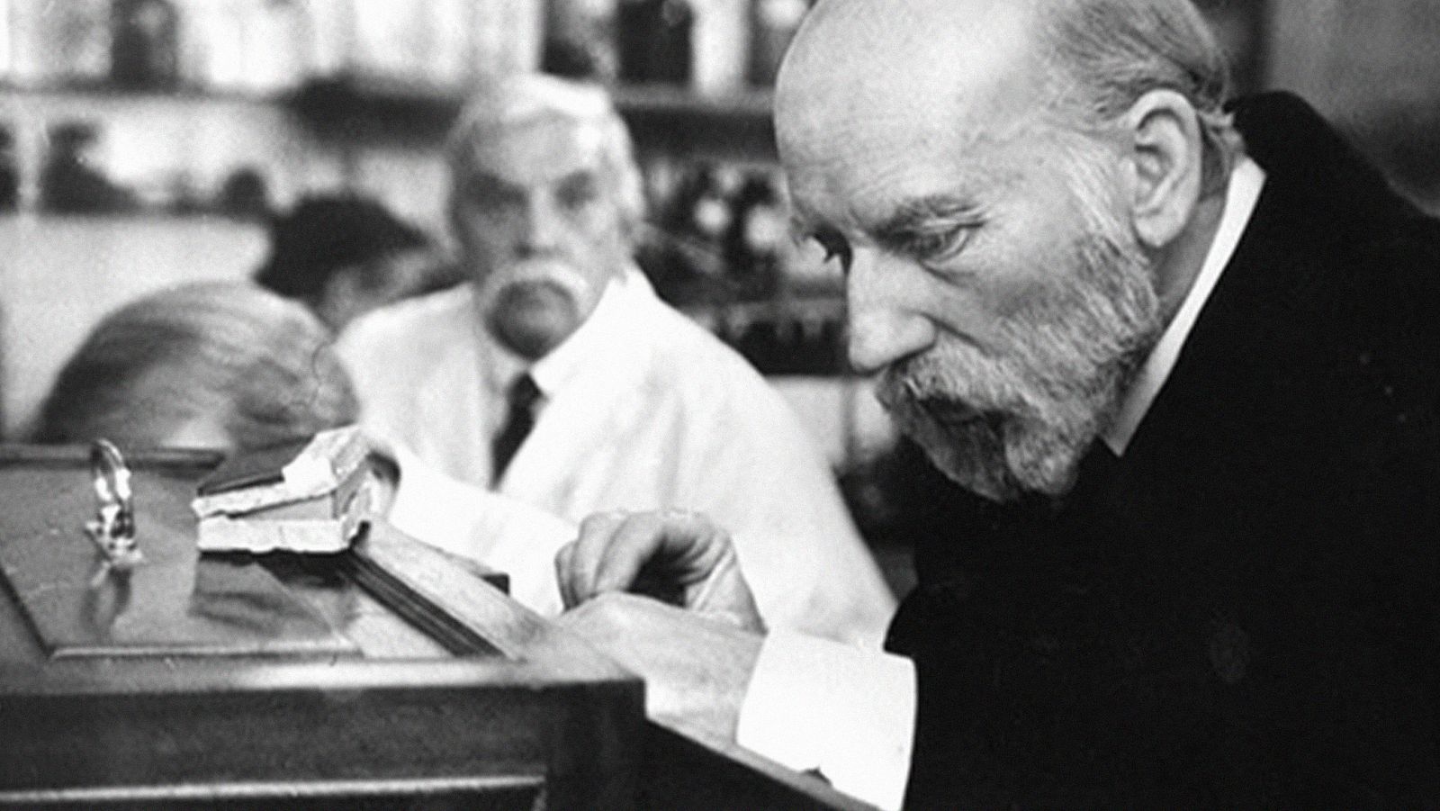 Ramón y Cajal: Historia de una voluntad - Capítulo 2 - Infancia y adolescencia - ver ahora