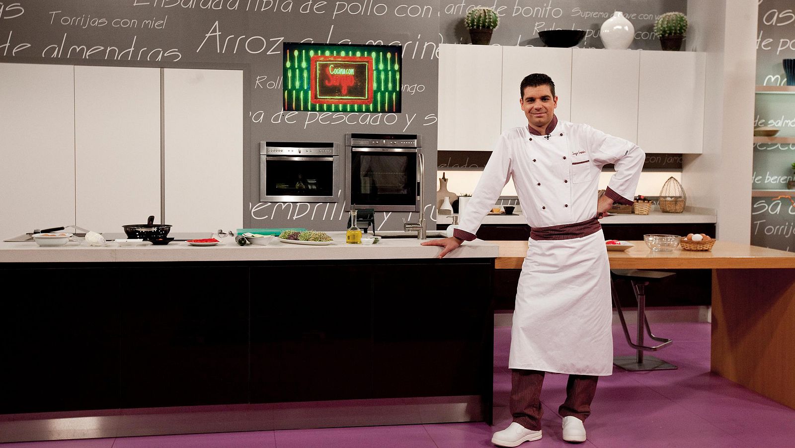 Cocina con Sergio - Pimientos rellenos de bacalao con langostinos - ver ahora