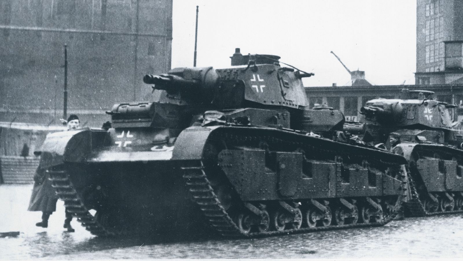 PRESENTE - Documentales Blanco y Negro | Ver