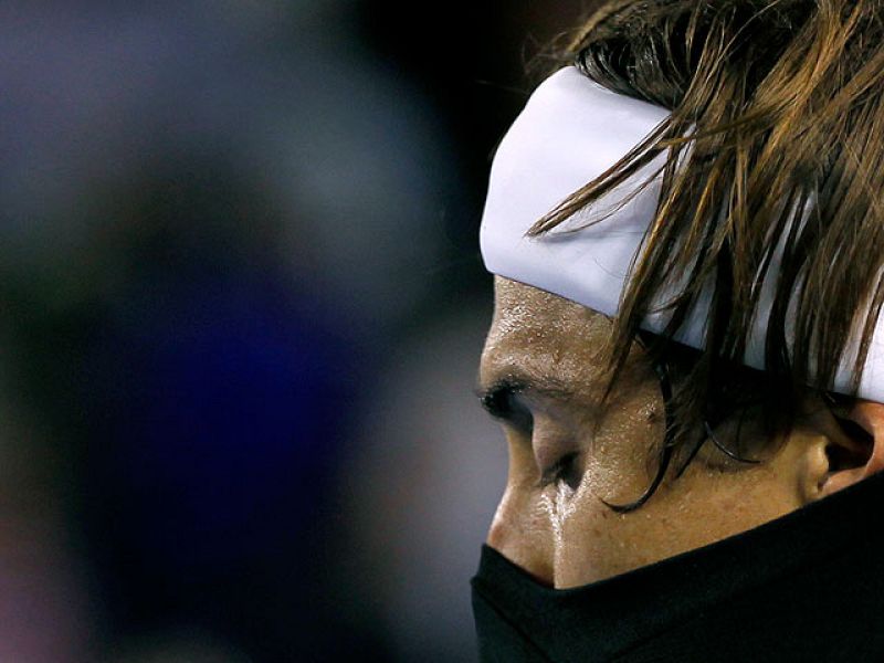 David Ferrer no ha podido superar a Andy Murray en la semifinal del Abierto de Australia y ha caído en tres sets por 4-6, 7-6, 6-1 y 7-6. El británico se enfrentará en la final a Novak Djokovic.