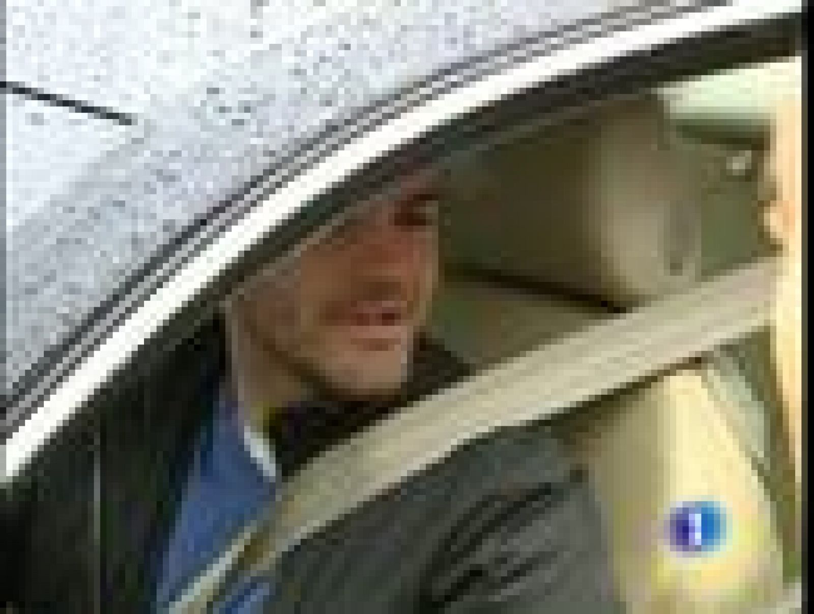 Forlán quiere cumplir su contrato | Ver