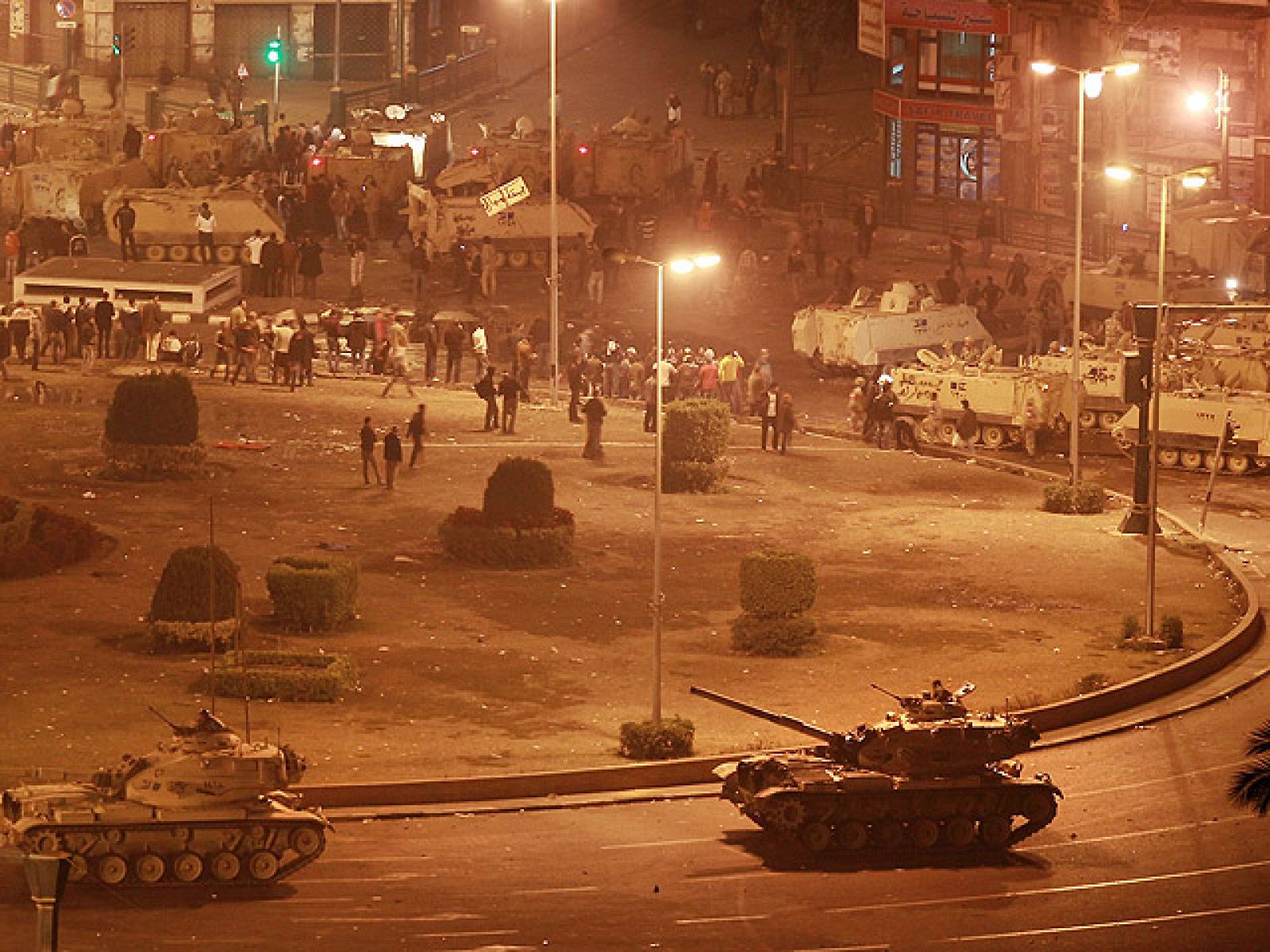 Las protestas se radicalizan en Egipto | Ver