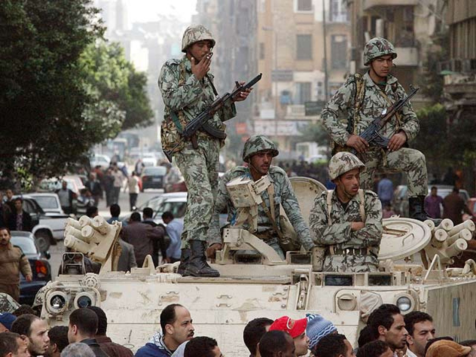 Mubarack nombrará un nuevo Gobierno tras las masivas manifestaciones