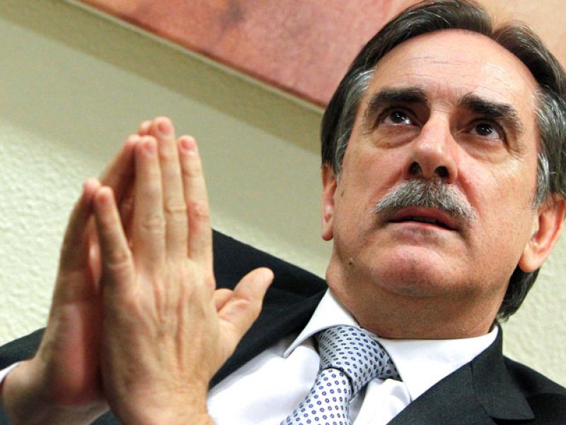 Valeriano Gómez valora el papel realizadopor la CEOE 