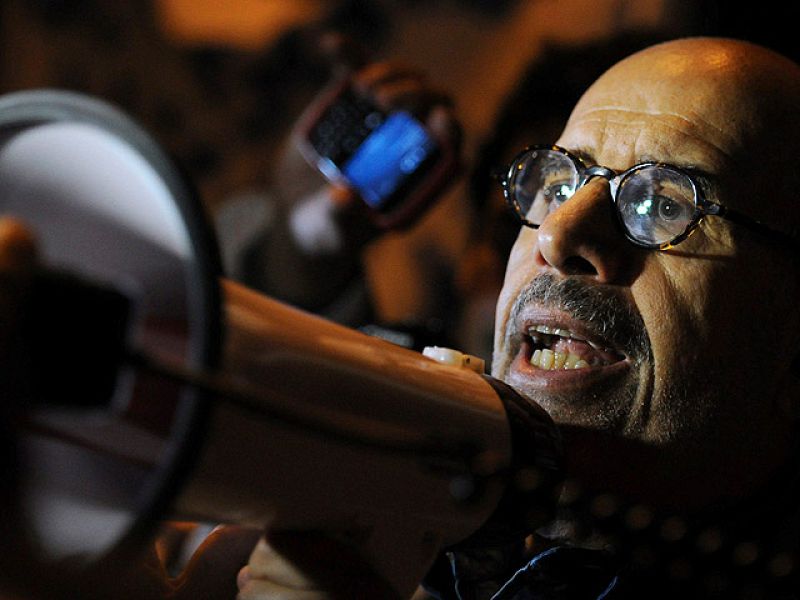 El Baradei afirma en la plaza Tahrir que el cambio llegará