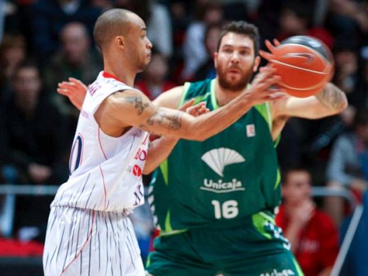 Caja Laboral 76 - 74 Unicaja