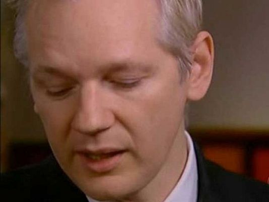 Assange asegura que EE.UU. intenta echar abajo su web aunque no puede