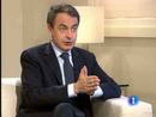Telediario 1 - Zapatero habla de economía