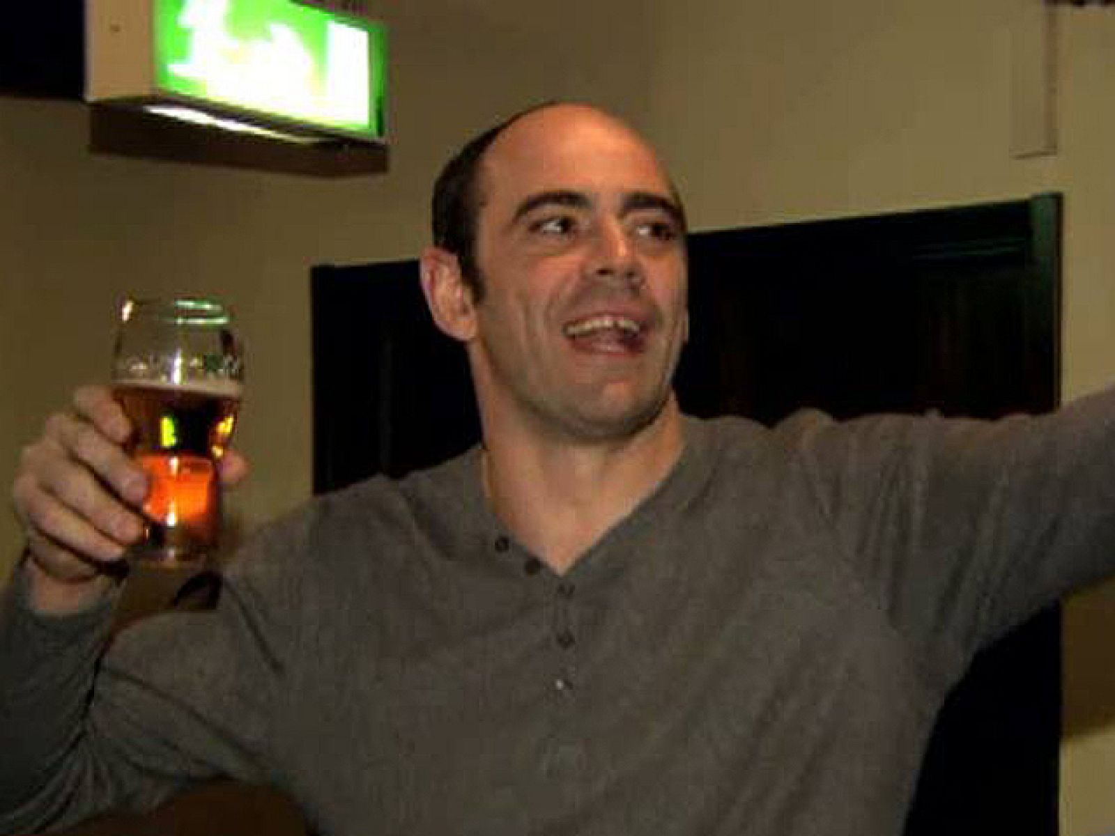 La plantilla de la selección española, junto a sus familias, celebró hasta altas horas de la madrugada el tercer puesto conseguido en Suecia. De los discursos y las felicitaciones no se libraron los capitanes o el entrenador.