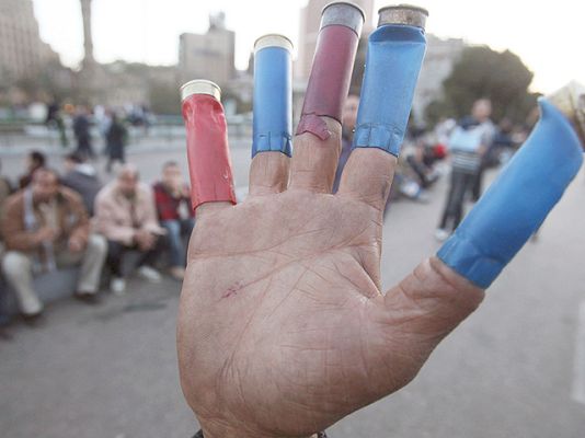  - Egipto se prepara para la gran manifestación convocada para este martes.