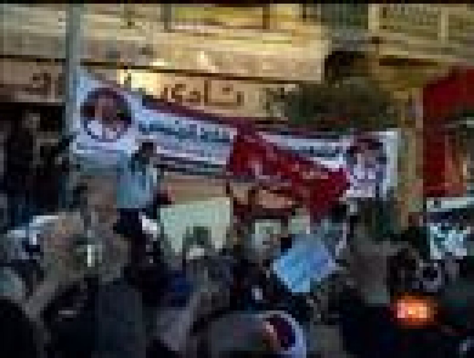 Telediario Matinal en cuatro minutos - 01/02/11 | Ver