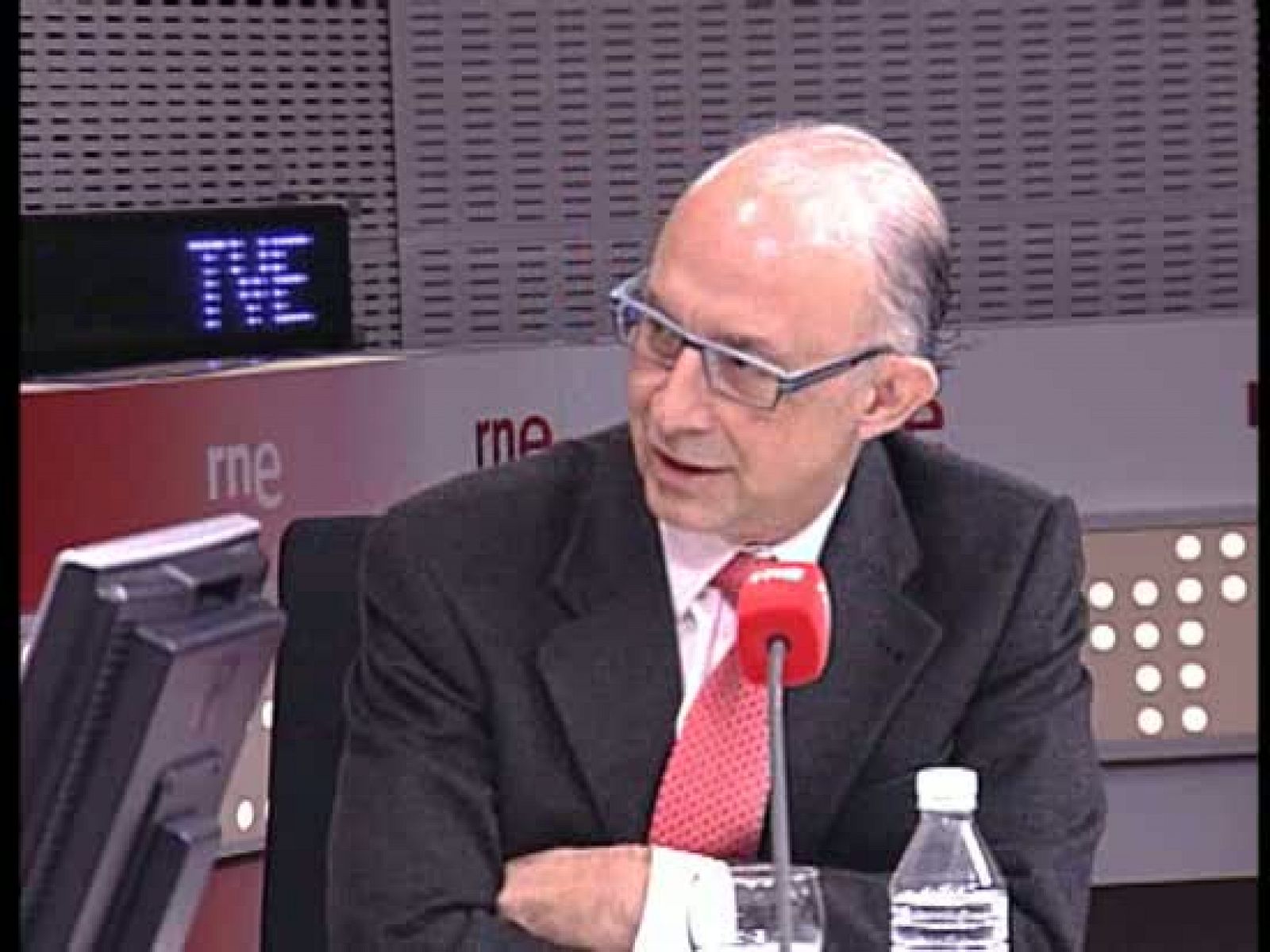 Entrevista íntegra a Montoro en RNE