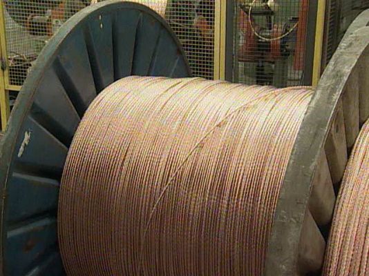 Telediario 1 - 23 detenidos por robo de cobre