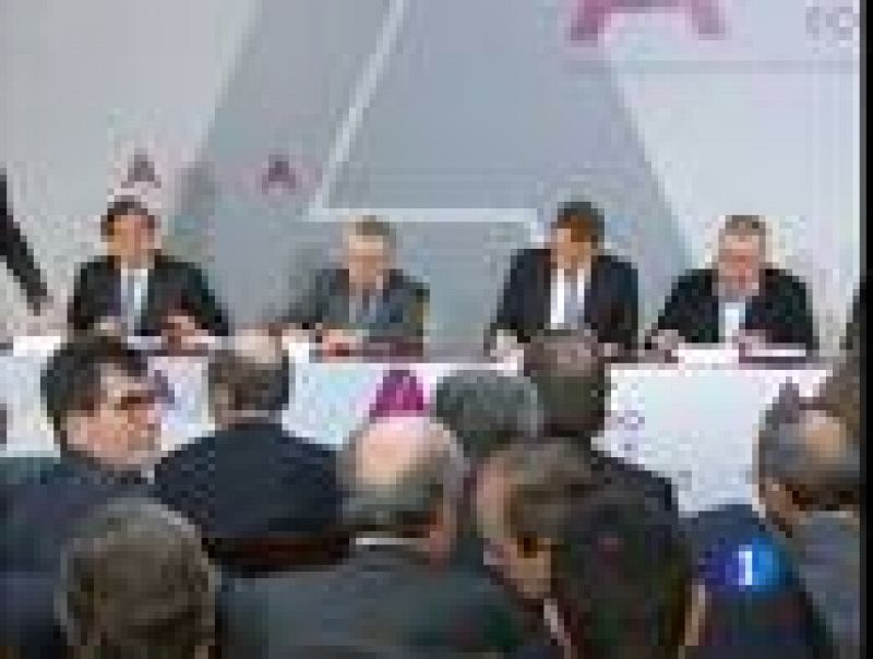 El Gobierno y los agente sociales han firmado en La Moncloa el pacto social y económico