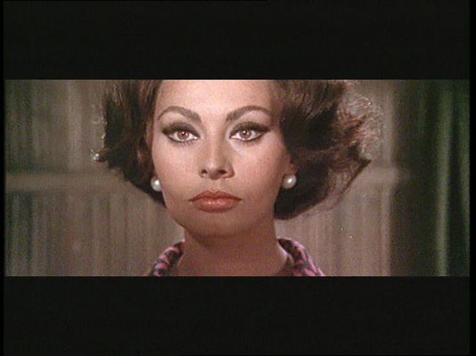 Telediario 1 - "Sofia, una vida de novela"