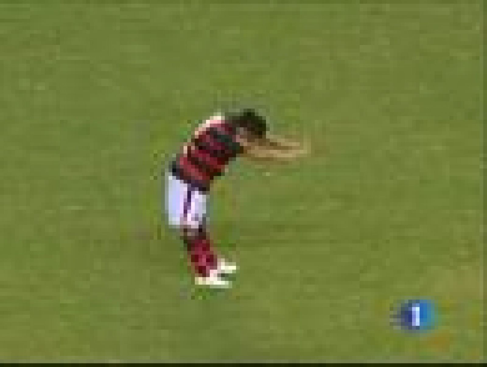 Sin programa: Ronaldinho, ovacionado en su debut | RTVE Play