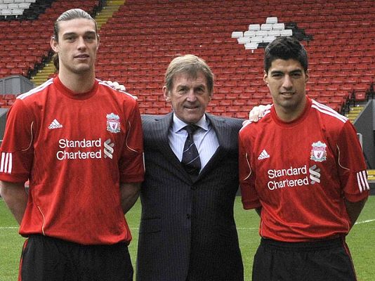  - Carroll y Suárez, ya con el Liverpool