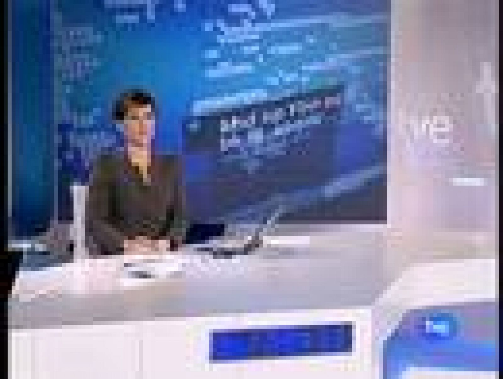 Telediario 1: Telediario Matinal en 4' - 04/02/11 | RTVE Play