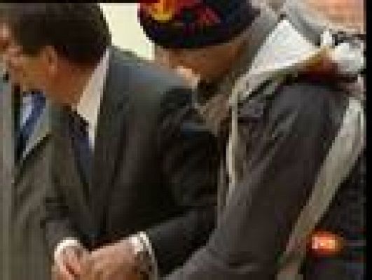 La tarde en 24h - Alguersuari inaugura el Motor Show