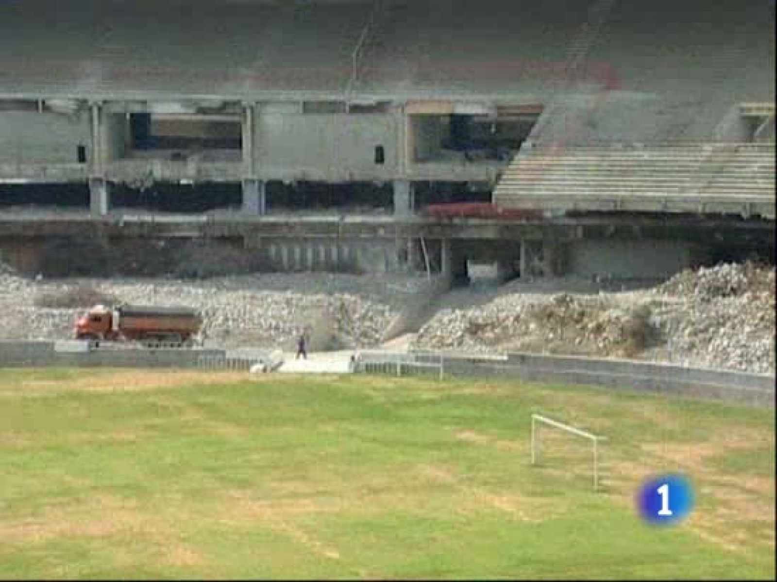 El mítico estadio de Río de Janeiro, probablemente el campo de fútbol más famoso del mundo, se cae a trozos. Una ingeniera española es la encargada de ayudar a que esté listo para el Mundial de 201