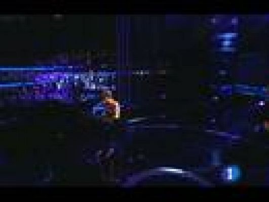 Eurovisión - Actuación de Mónica Guech