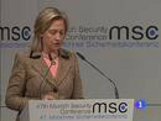  - Clinton pide una transición rápida