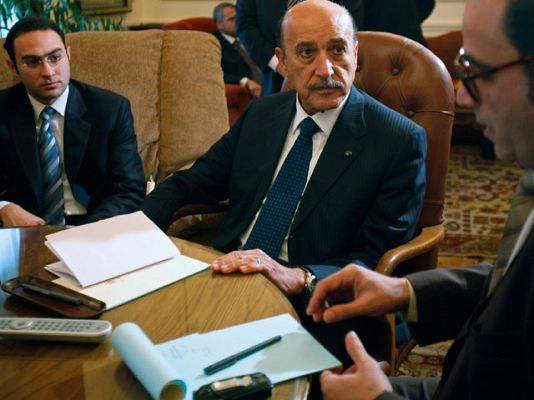  - Suleiman se reune con la oposición