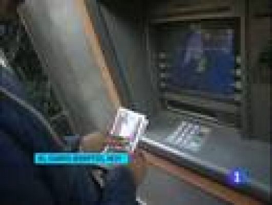  - Bancos y tiendas reabren en Egipto