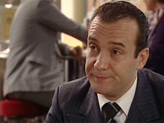 Amar en tiempos revueltos - Amar - Andrés se confiesa a Irene