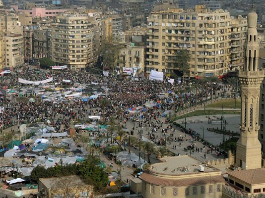 300 muertos en la revuelta Egipto