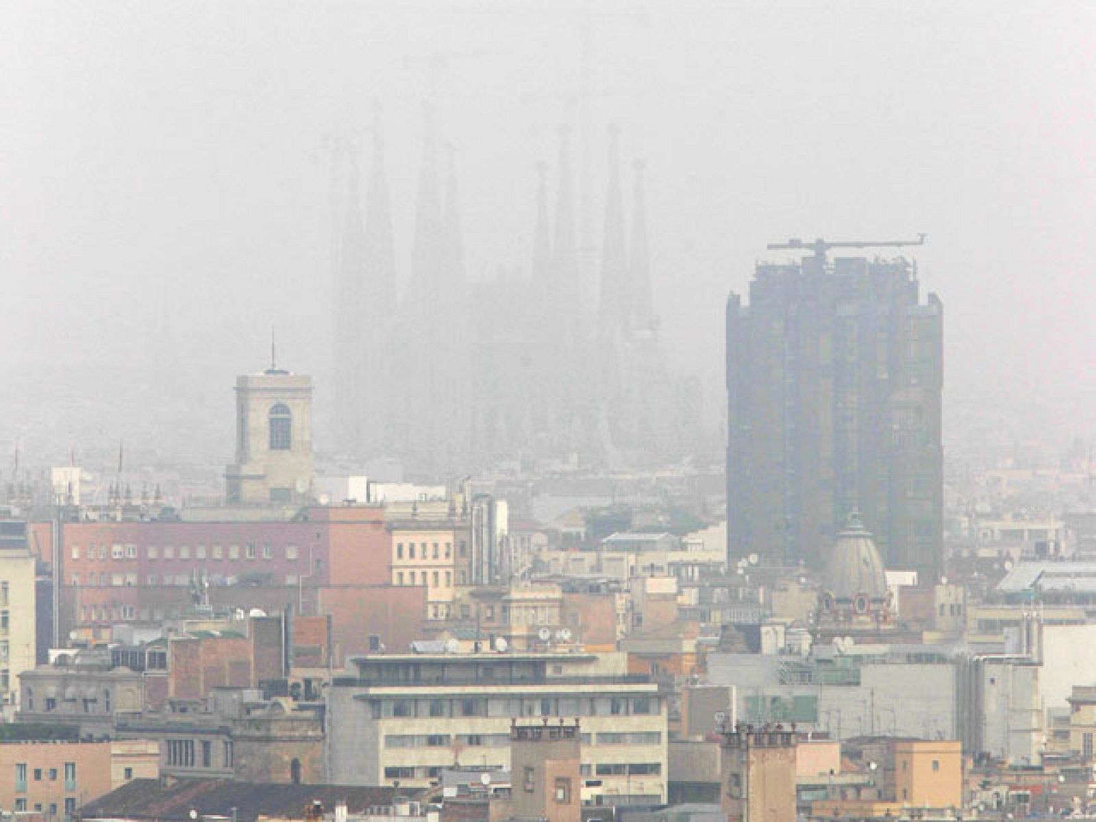 El buen tiempo de estos días, sin lluvia ni viento, ha provocado esta situación.