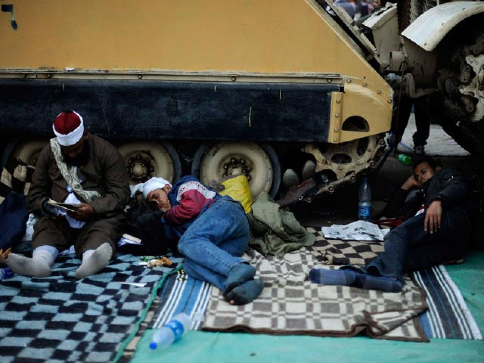 Tres muertos y cerca de sesenta heridos en una manifestación en un oasis del sur de Egipto | Ver