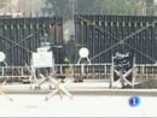 Telediario 1 - Atentado suicida en Pakistán