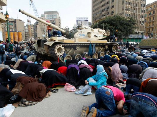  - Los egipcios enfurecidos contra Mubarak en el Viernes de los Mártires