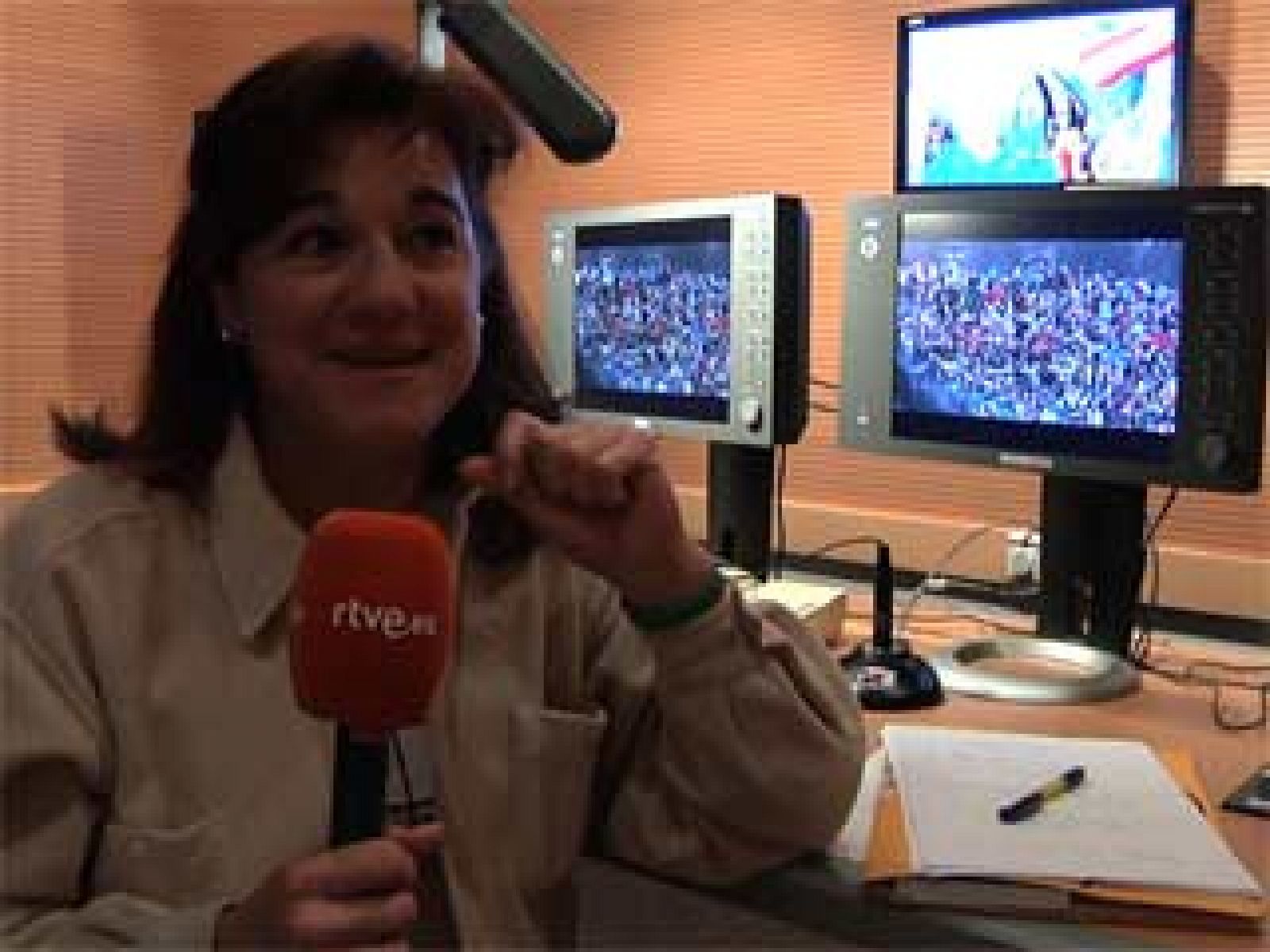 La ex esquiadora Blanca Fernández Ochoa recuerda la medalla de oro conseguida por su hermano Paco Fernández Ochoa en Sapporo 1972. También el bronce conseguido por ella 20 años después, en Albertville.