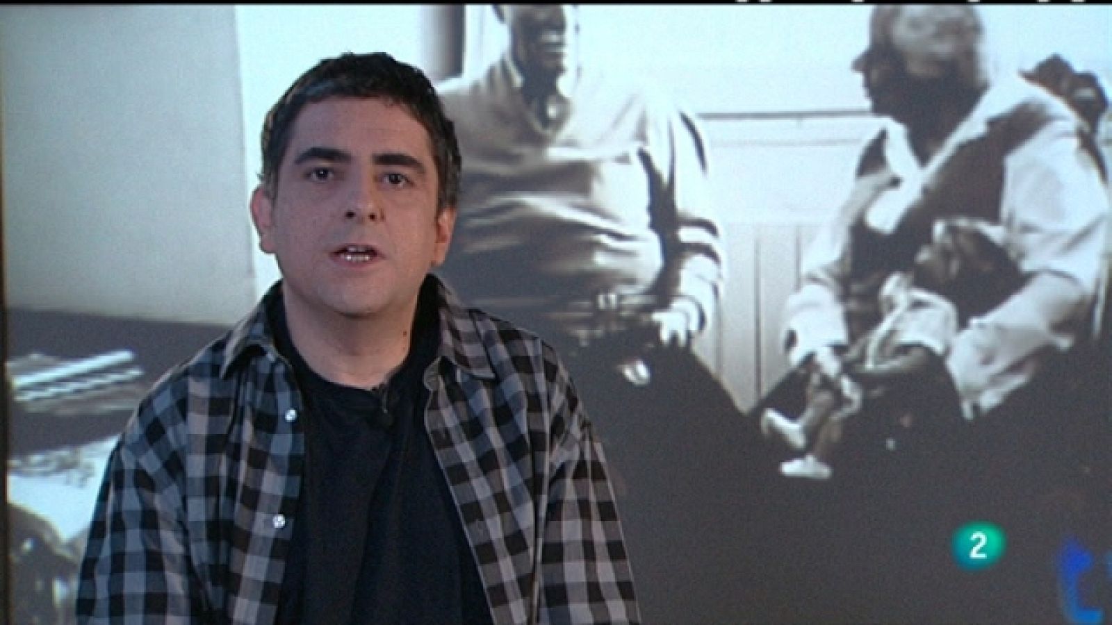 Singular.es - Familystrip - Singular.es | Ver