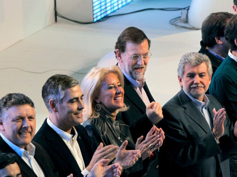 Rajoy asegura que España necesita un Gobierno con criterio 