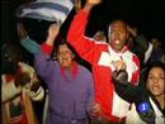 Telediario 1 - Cuba excarcela a otros 2 opositores