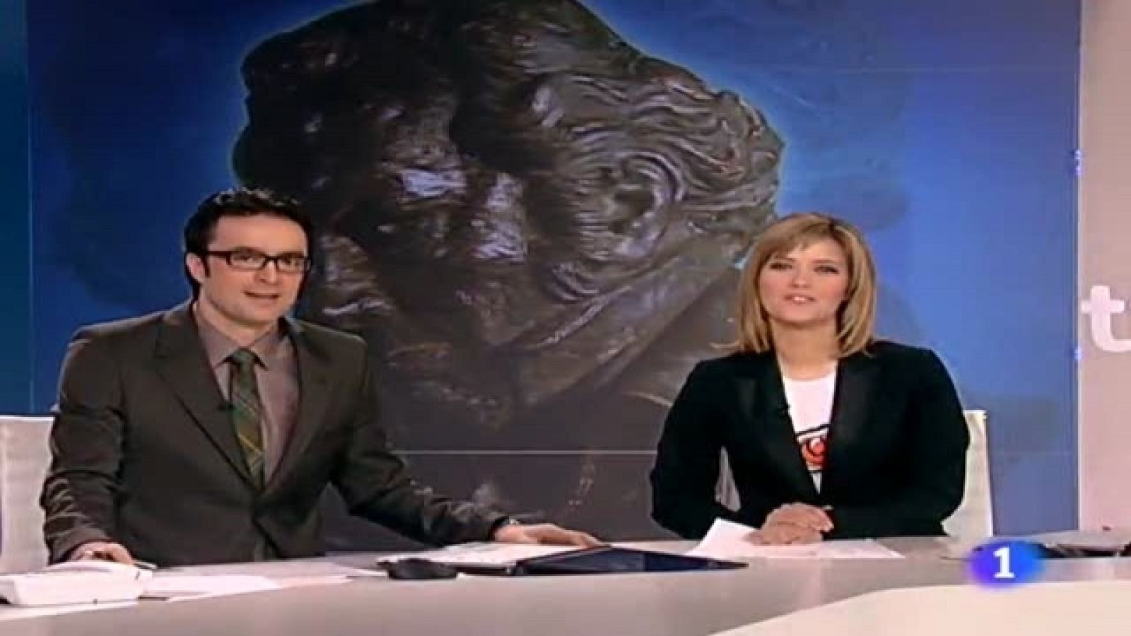 Telediario - 15 horas - 13/02/11 | Ver