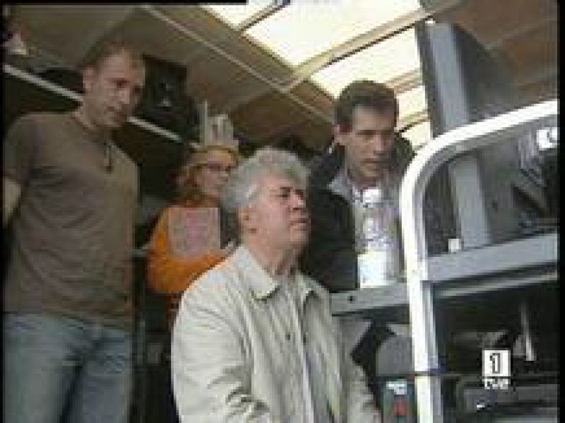 El director manchego Pedro Almodóvar ha comenzado el rodaje de "Los abrazos rotos" en Lanzarote (26/05/08).